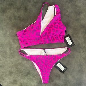 Size 12- Pretty Little thing- one shoulder Bikini-NWT💜🩷